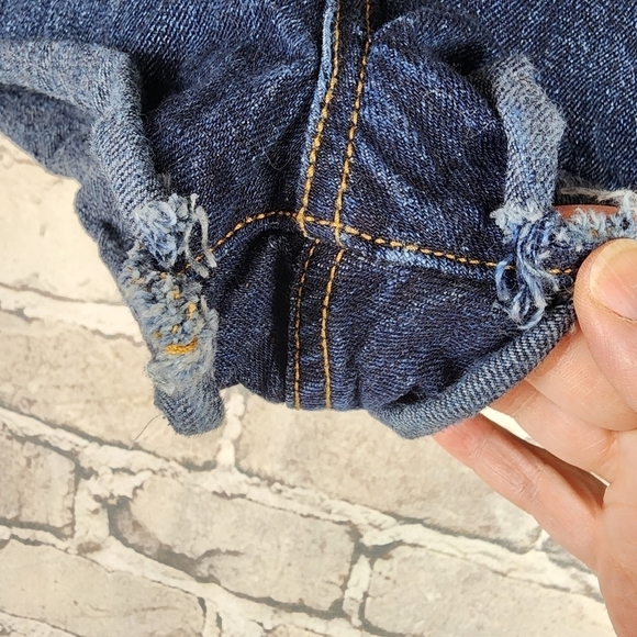 Levi's 501 Shorts Cutoffs Button Fly Dark Wash 33W Festival Summer - Picture 7 of 11